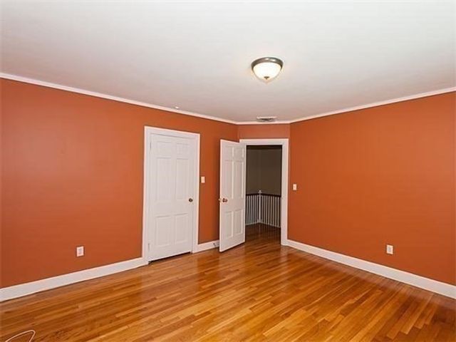 12 Still St. 15, Brookline, MA 02446