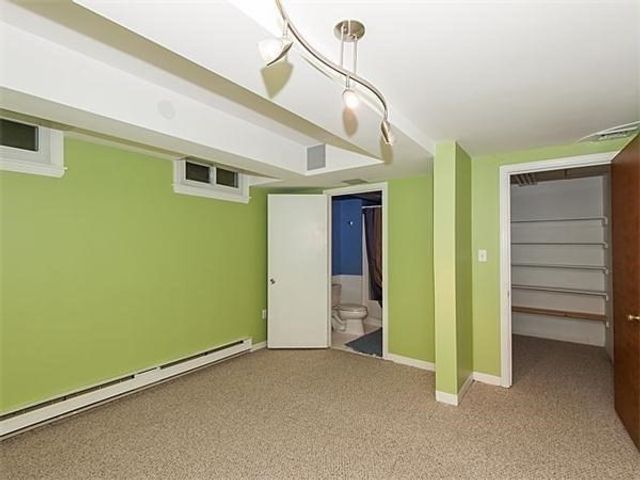 12 Still St. 15, Brookline, MA 02446