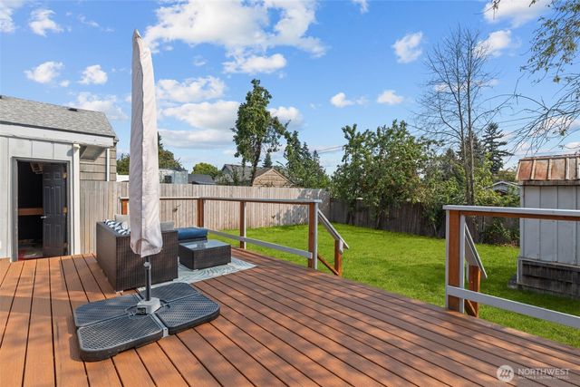 12450 1st Avenue SW, Burien, WA 98146