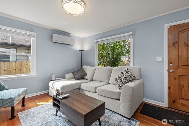 12450 1st Avenue SW, Burien, WA 98146