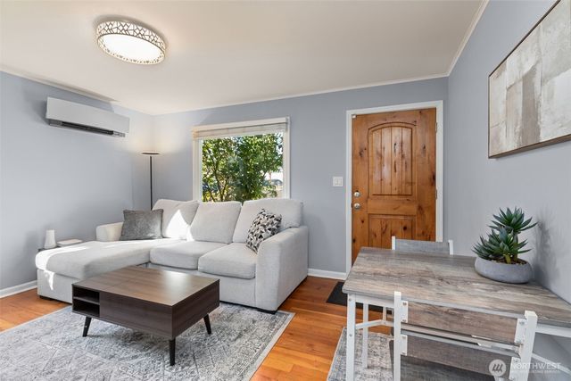 12450 1st Avenue SW, Burien, WA 98146