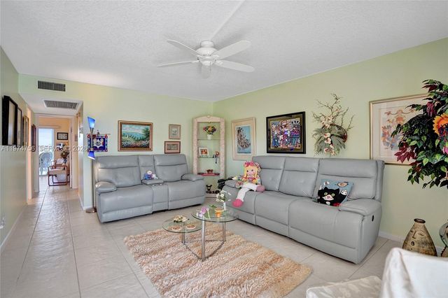 4079 Cambridge D 4079, Deerfield Beach, FL 33442