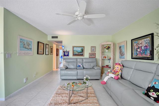 4079 Cambridge D 4079, Deerfield Beach, FL 33442