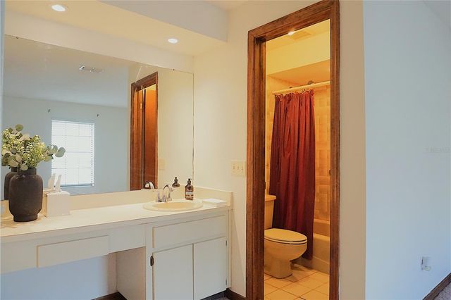 13152 VILLAGE CHASE CIRCLE 1, Tampa, FL 33618