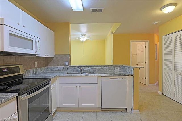 4259 Bellasol CIR 2012, Fort Myers, FL 33916