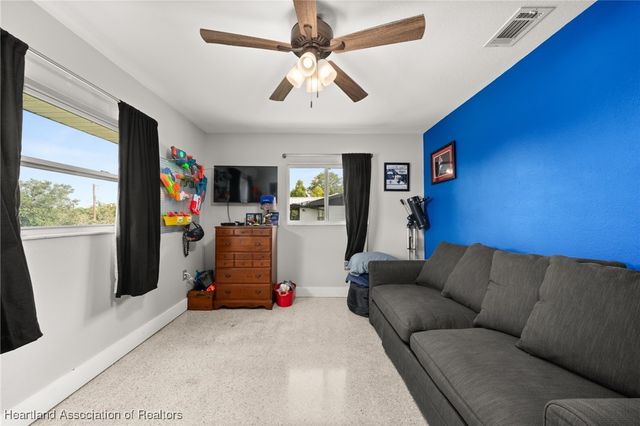 826 N Fox Lake Road, Avon Park, FL 33825