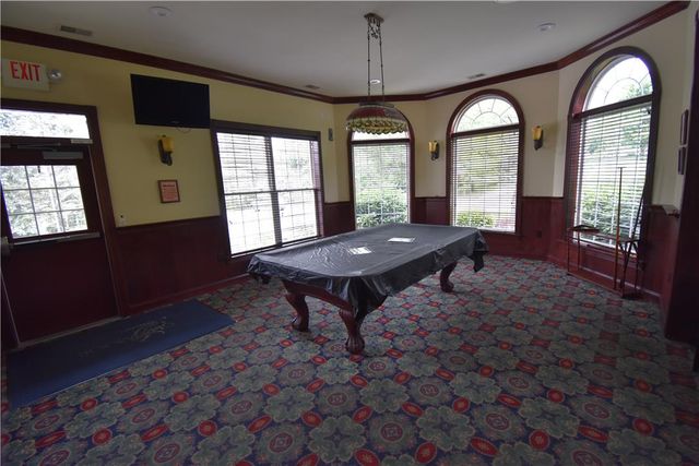 40 Glenmoor Circle North, Palmer Twp, PA 18045