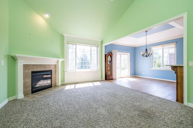 3548 Pointe Drive, Sterling Heights, MI 48314