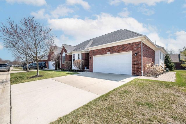 3548 Pointe Drive, Sterling Heights, MI 48314