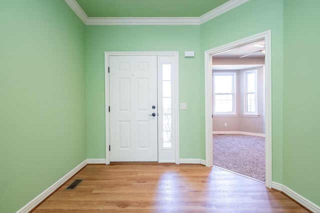 3548 Pointe Drive, Sterling Heights, MI 48314