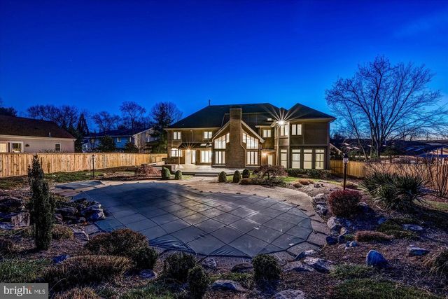 9809 TIBRON CT, Potomac, MD 20854