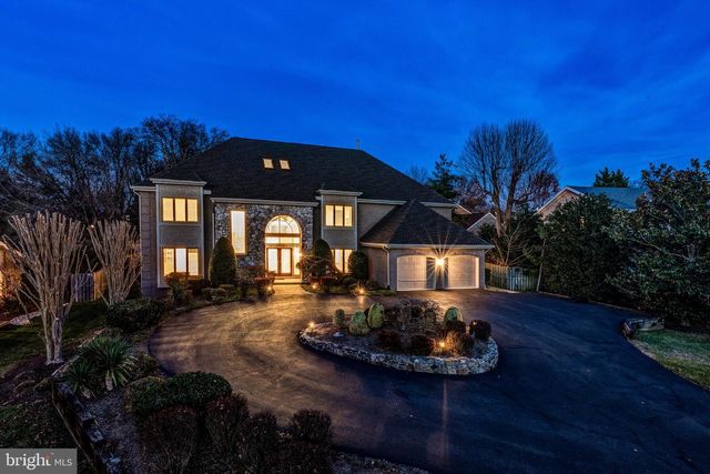 9809 TIBRON CT, Potomac, MD 20854