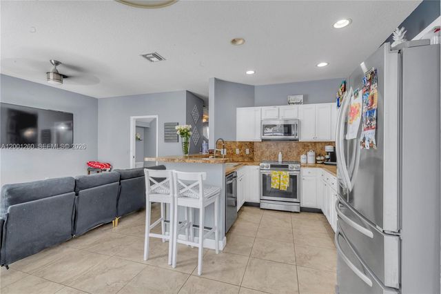 1024 NE 208th Street, Miami, FL 33179