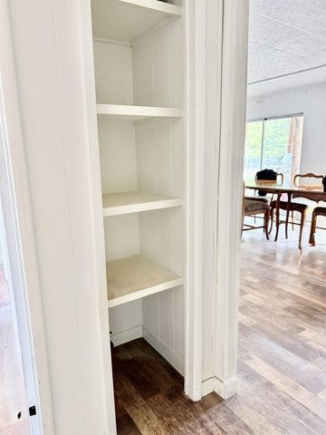 40502 N Running Deer Ln, Deer Park, WA 99006