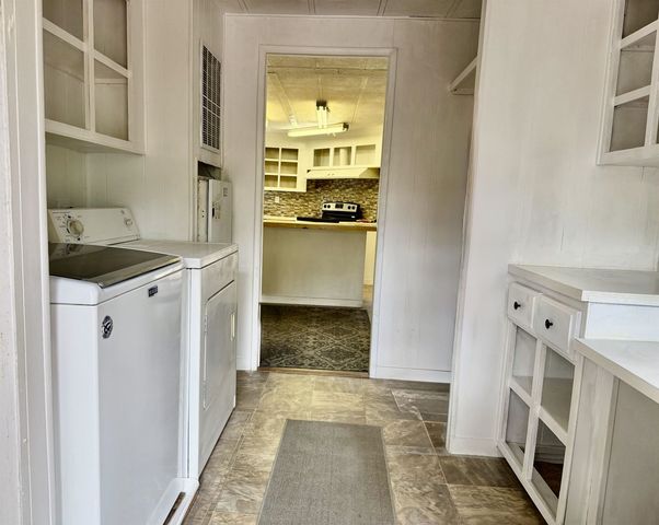 40502 N Running Deer Ln, Deer Park, WA 99006