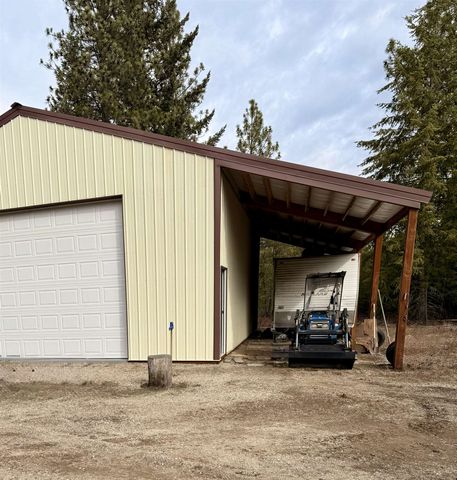 40502 N Running Deer Ln, Deer Park, WA 99006