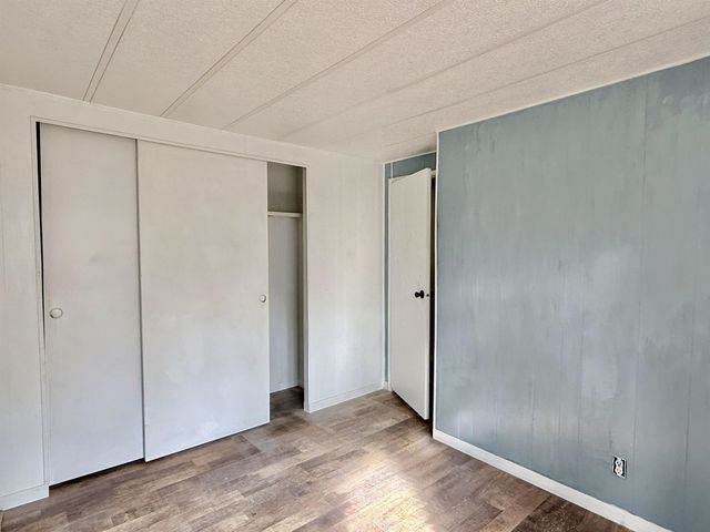 40502 N Running Deer Ln, Deer Park, WA 99006