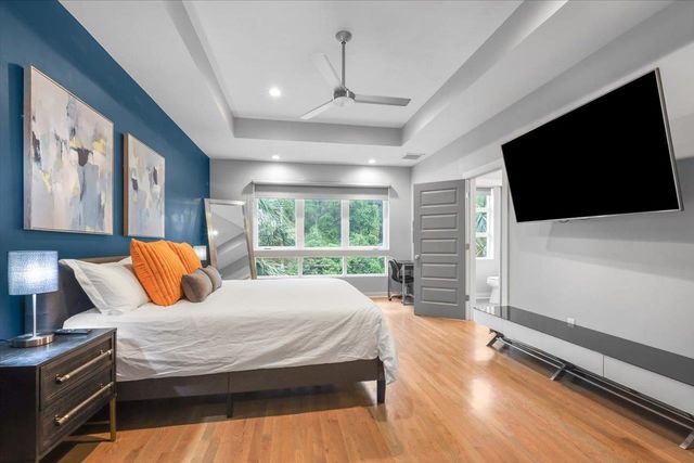 1256 N Bronough Street, Tallahassee, FL 32303