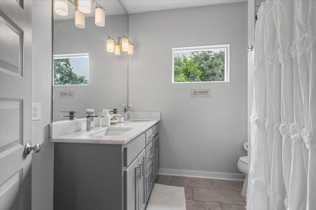 1256 N Bronough Street, Tallahassee, FL 32303