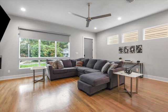 1256 N Bronough Street, Tallahassee, FL 32303