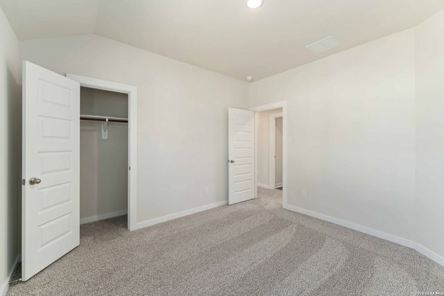 235 Ashley Loop, San Antonio, TX 78253