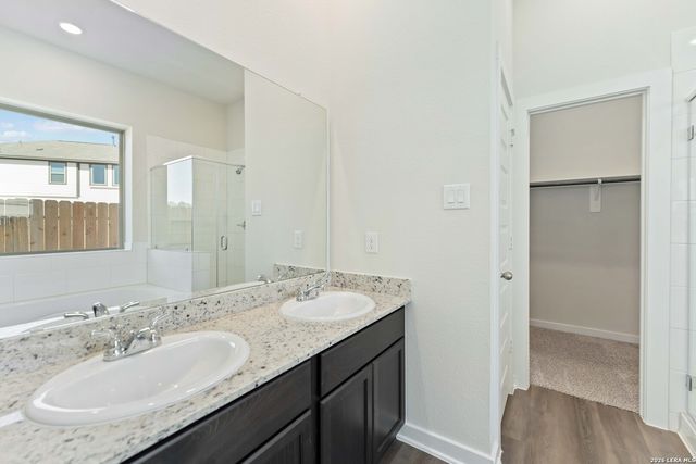 235 Ashley Loop, San Antonio, TX 78253