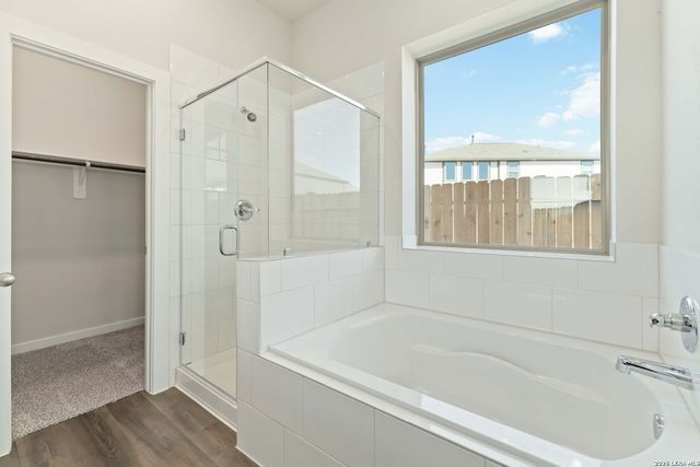235 Ashley Loop, San Antonio, TX 78253