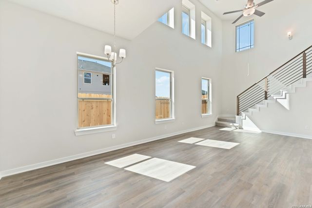 235 Ashley Loop, San Antonio, TX 78253