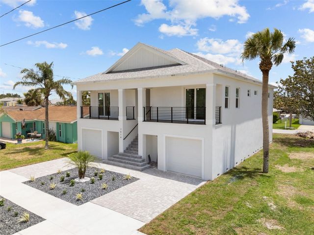 7414 MAKO DRIVE, Hudson, FL 34667