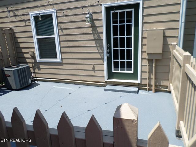 682 Shadywood Lane, Knoxville, TN 37923