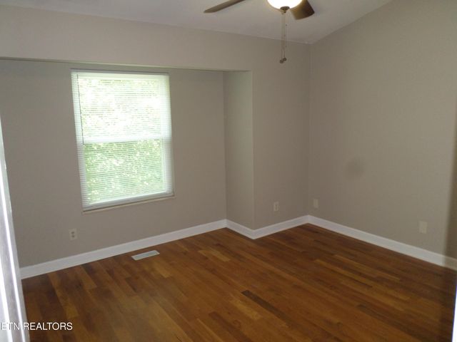 682 Shadywood Lane, Knoxville, TN 37923