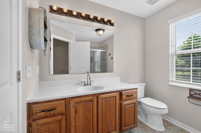 203 Keller Drive, Greenfield, IN 46140