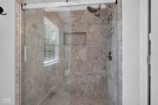 203 Keller Drive, Greenfield, IN 46140