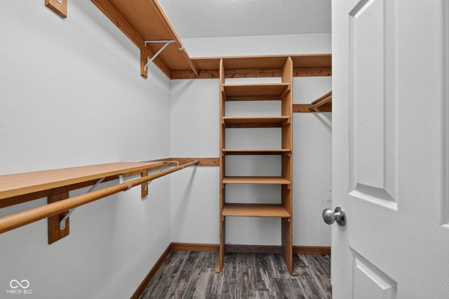 203 Keller Drive, Greenfield, IN 46140