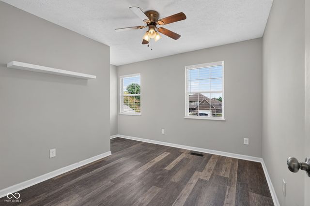 203 Keller Drive, Greenfield, IN 46140