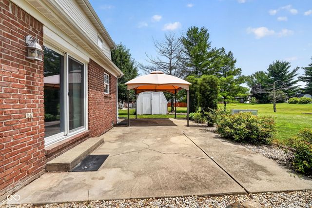 203 Keller Drive, Greenfield, IN 46140