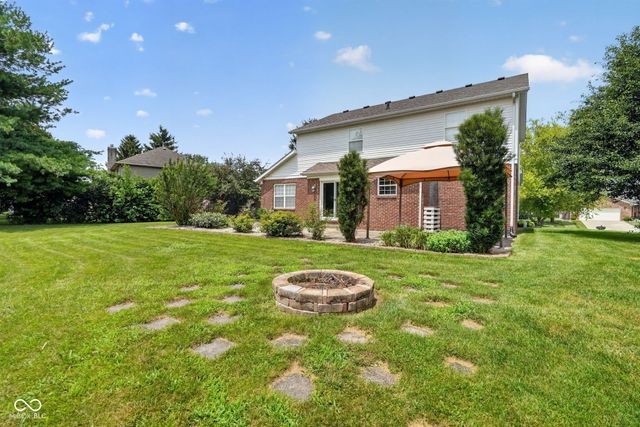 203 Keller Drive, Greenfield, IN 46140