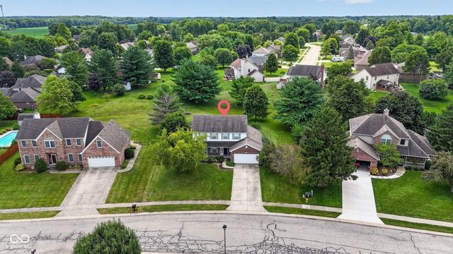 203 Keller Drive, Greenfield, IN 46140