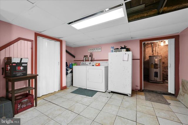 177 W 2ND MOUNTAIN RD, Pottsville, PA 17901