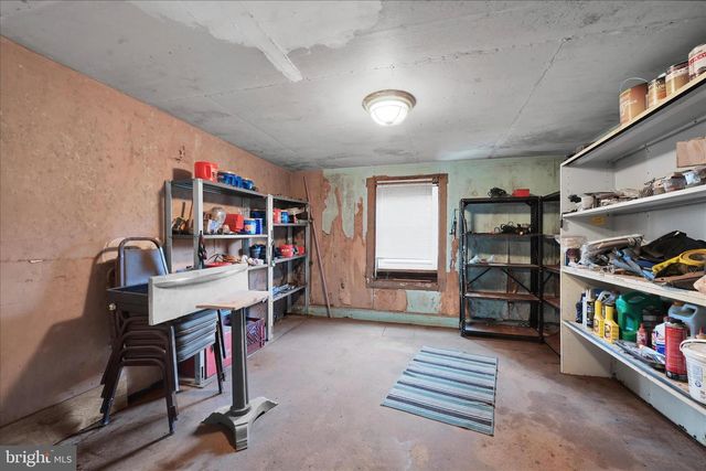 177 W 2ND MOUNTAIN RD, Pottsville, PA 17901