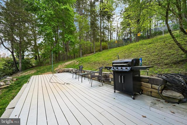 177 W 2ND MOUNTAIN RD, Pottsville, PA 17901