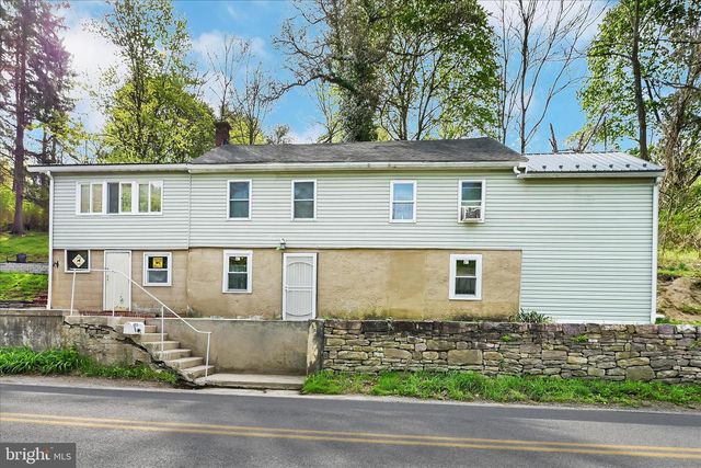 177 W 2ND MOUNTAIN RD, Pottsville, PA 17901