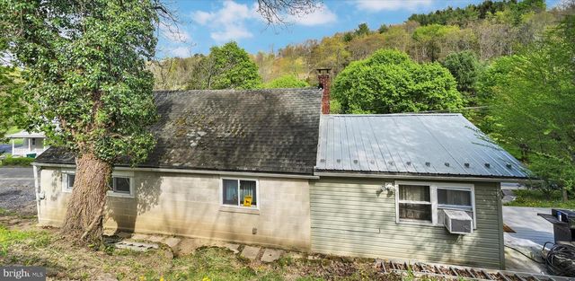 177 W 2ND MOUNTAIN RD, Pottsville, PA 17901