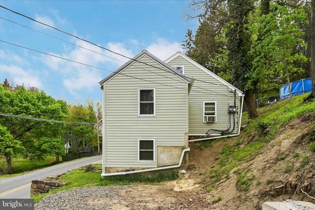 177 W 2ND MOUNTAIN RD, Pottsville, PA 17901