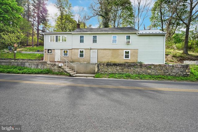 177 W 2ND MOUNTAIN RD, Pottsville, PA 17901