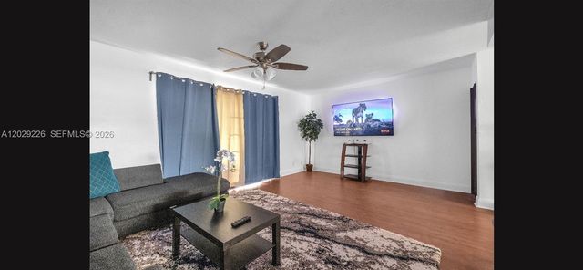 9427 NW 42nd Street, Sunrise, FL 33351