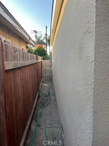 918 S Oak Street, Inglewood, CA 90301