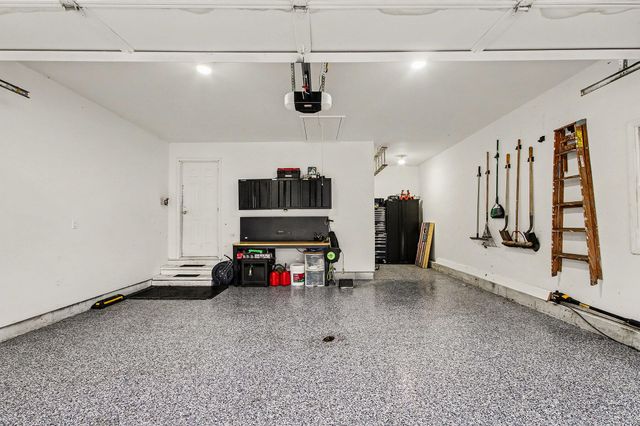 710 Brandonbury Drive, Valparaiso, IN 46383