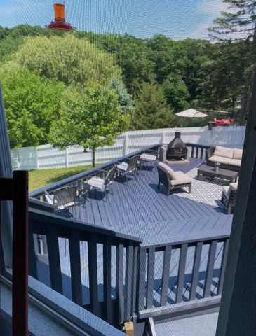 710 Brandonbury Drive, Valparaiso, IN 46383