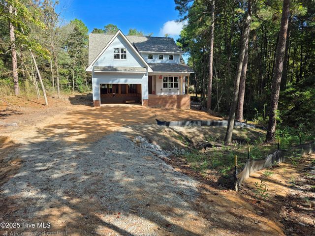 148 Cardinal Lane, West End, NC 27376